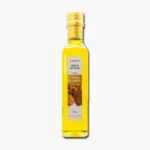 Botella de aceite de oliva virgen extra, con etiqueta que destaca su calidad premium y origen natural. Ideal para aderezos y cocina saludable.