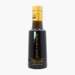 Botella de aceite de oliva virgen extra de la marca Doceuno, con diseño elegante y tapa dorada, ideal para aderezar ensaladas y platos gourmet.
