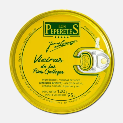 Lata de vieiras de las Rías Gallegas de la marca Los Peperetes, con tapa amarilla y diseño atractivo, ideal para platos gourmet.