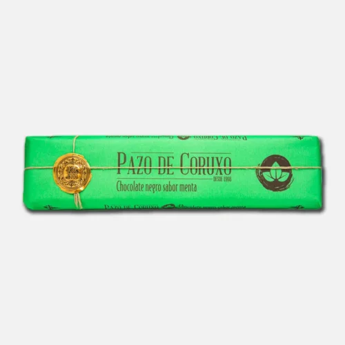Barra de chocolate "Palo de Cielo" en envase verde, con diseño clásico y logotipos de la marca, ideal para postres y meriendas.